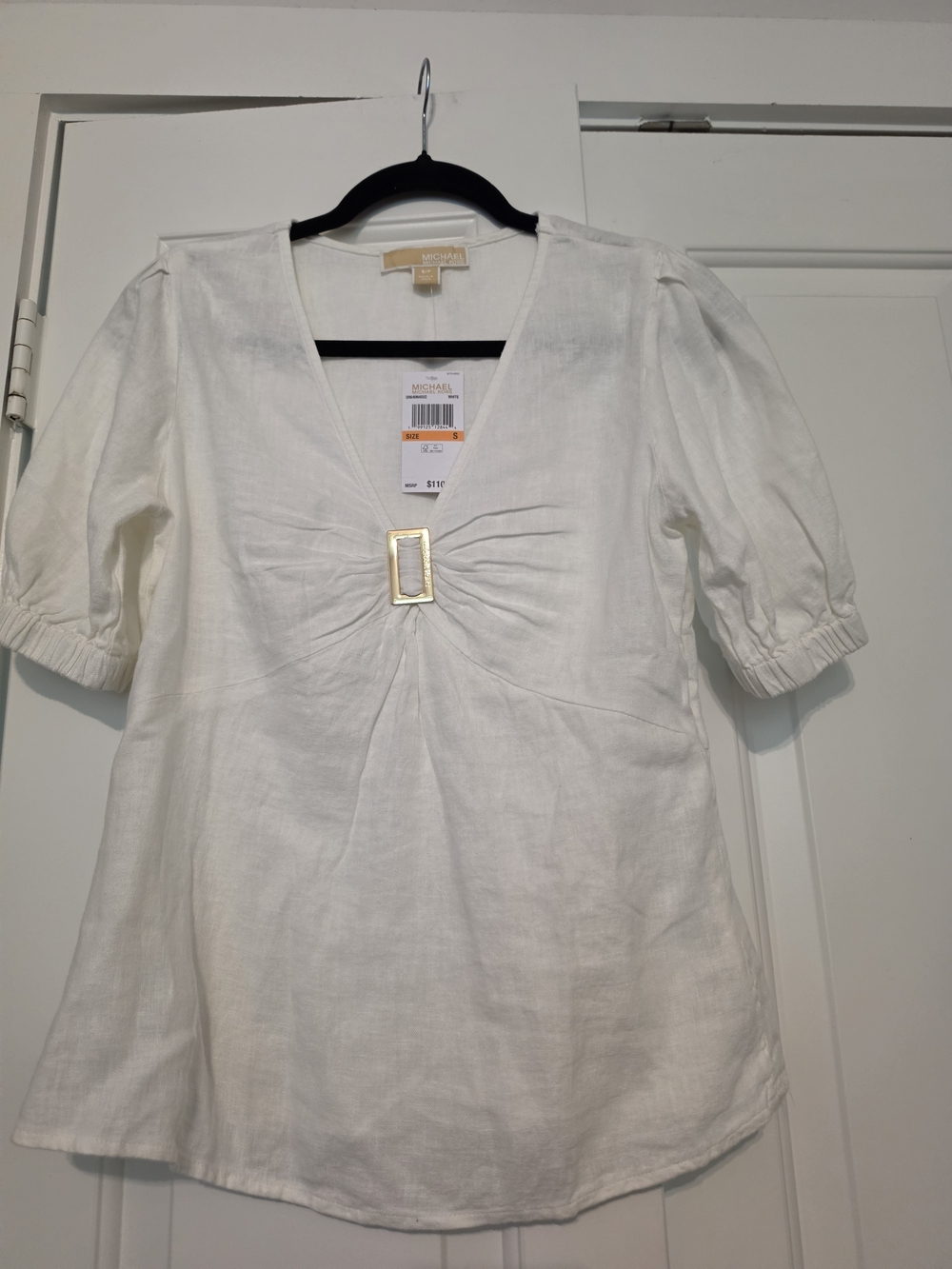 Michael Kors White V-Neck Linen Top with Elegant Gold Buckle NWT